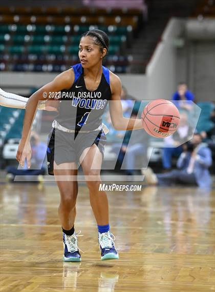 Thumbnail 3 in Valor Christian vs. Grandview (CHSAA 5A State Final) photogallery.