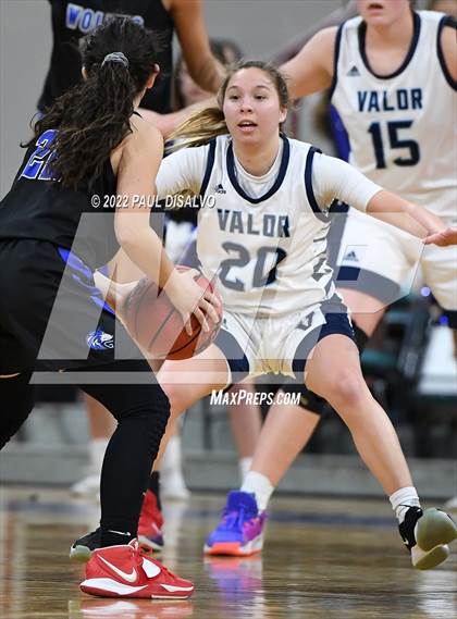 Thumbnail 1 in Valor Christian vs. Grandview (CHSAA 5A State Final) photogallery.