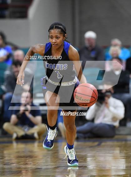 Thumbnail 2 in Valor Christian vs. Grandview (CHSAA 5A State Final) photogallery.