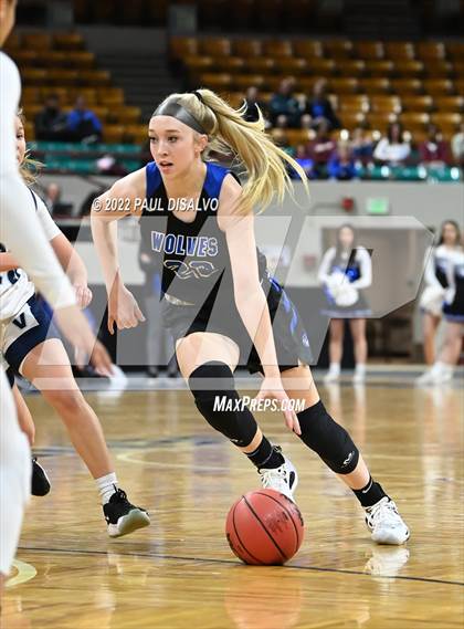 Thumbnail 3 in Valor Christian vs. Grandview (CHSAA 5A State Final) photogallery.