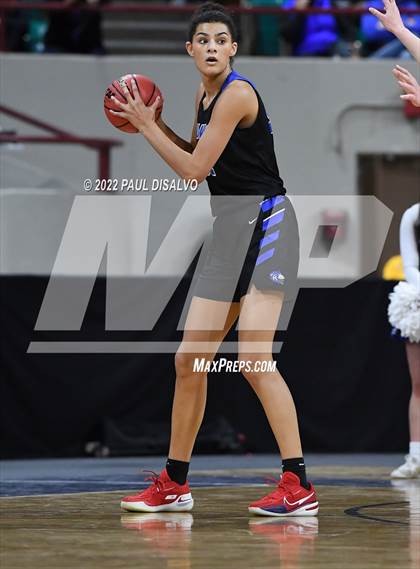 Thumbnail 2 in Valor Christian vs. Grandview (CHSAA 5A State Final) photogallery.