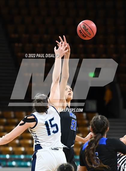 Thumbnail 1 in Valor Christian vs. Grandview (CHSAA 5A State Final) photogallery.
