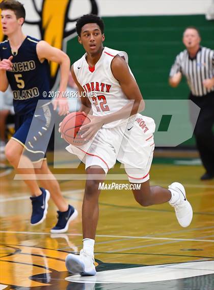 Thumbnail 3 in Liberty vs. Rancho Solano (Sunnyslope Hoopsgiving Tournament) photogallery.