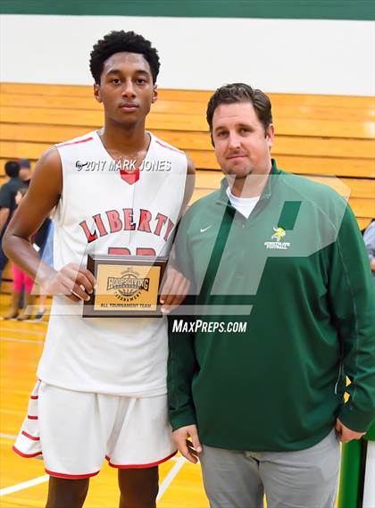 Thumbnail 1 in Liberty vs. Rancho Solano (Sunnyslope Hoopsgiving Tournament) photogallery.