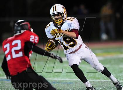 Thumbnail 2 in Sheehan @ Branford photogallery.