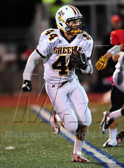 Thumbnail 3 in Sheehan @ Branford photogallery.