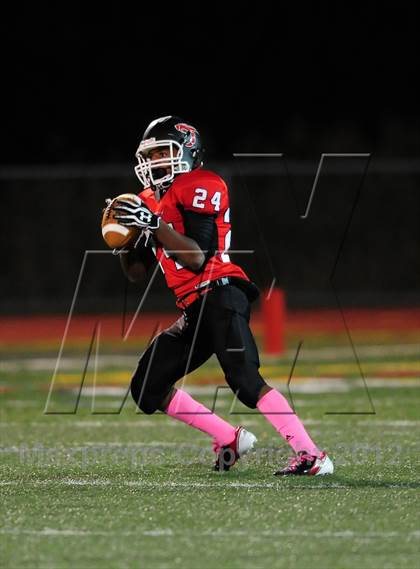 Thumbnail 1 in Sheehan @ Branford photogallery.