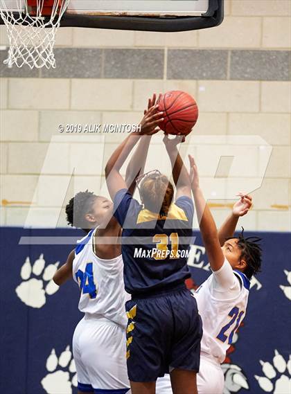 Thumbnail 3 in Garner Magnet vs. Rocky Mount photogallery.