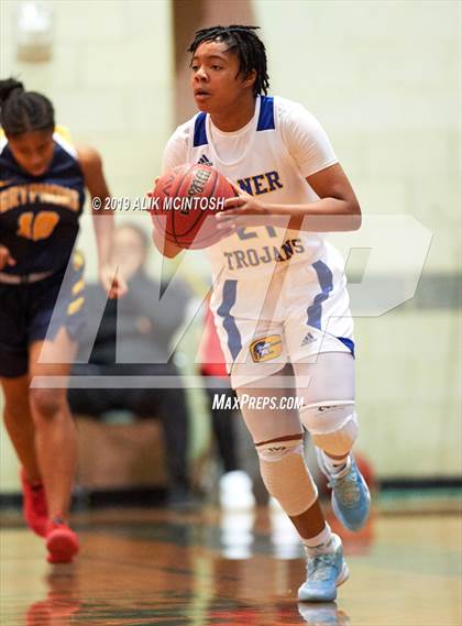 Thumbnail 2 in Garner Magnet vs. Rocky Mount photogallery.
