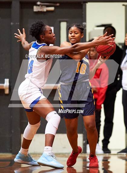 Thumbnail 1 in Garner Magnet vs. Rocky Mount photogallery.