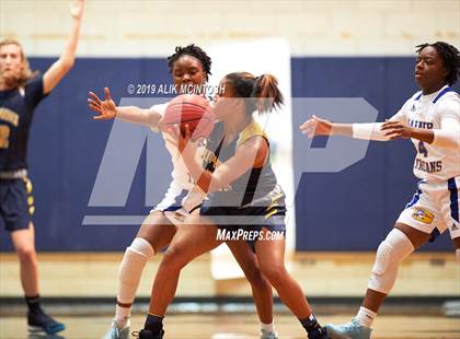 Thumbnail 2 in Garner Magnet vs. Rocky Mount photogallery.