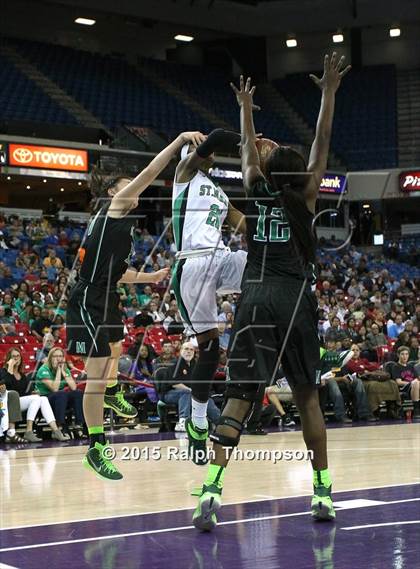 Thumbnail 3 in Miramonte vs. St. Mary's (CIF NorCal Regional Open Division Final) photogallery.