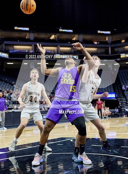 Thumbnail 1 in Lynwood vs. Sierra (CIF State D5 Final) photogallery.