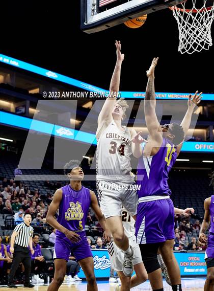 Thumbnail 3 in Lynwood vs. Sierra (CIF State D5 Final) photogallery.