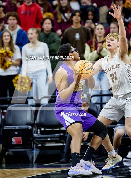 Thumbnail 1 in Lynwood vs. Sierra (CIF State D5 Final) photogallery.