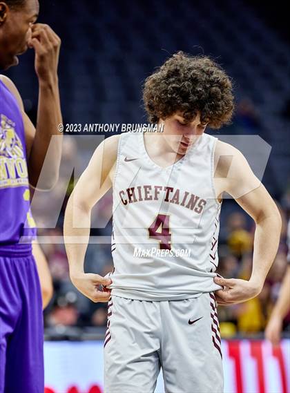Thumbnail 1 in Lynwood vs. Sierra (CIF State D5 Final) photogallery.