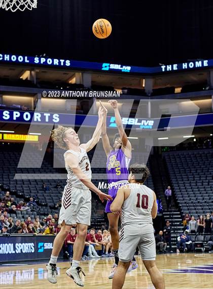 Thumbnail 3 in Lynwood vs. Sierra (CIF State D5 Final) photogallery.