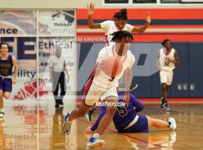 Thumbnail 3 in Alvarado @ Life Waxahachie photogallery.