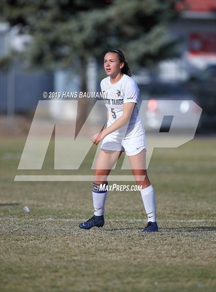 Thumbnail 2 in Virgin Valley vs. South Tahoe (NIAA 3A Semifinal) photogallery.