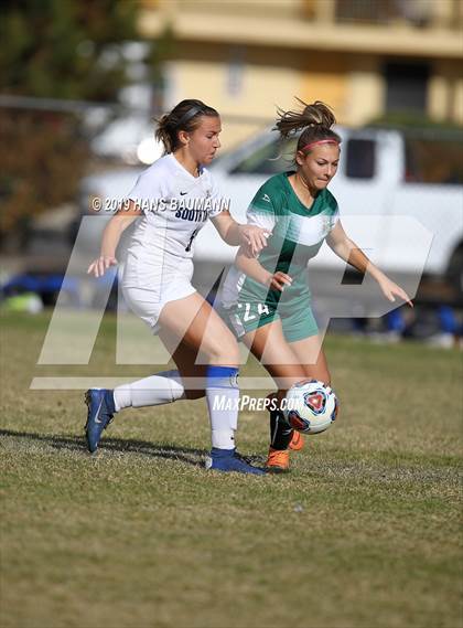 Thumbnail 3 in Virgin Valley vs. South Tahoe (NIAA 3A Semifinal) photogallery.