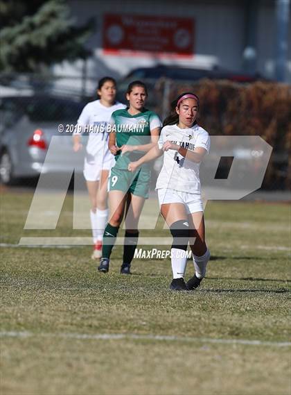 Thumbnail 3 in Virgin Valley vs. South Tahoe (NIAA 3A Semifinal) photogallery.