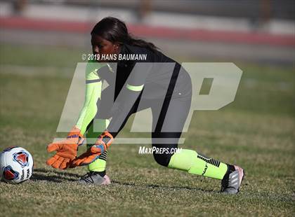 Thumbnail 3 in Virgin Valley vs. South Tahoe (NIAA 3A Semifinal) photogallery.