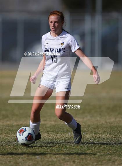 Thumbnail 2 in Virgin Valley vs. South Tahoe (NIAA 3A Semifinal) photogallery.