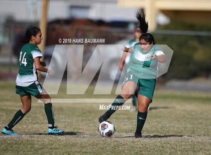 Thumbnail 2 in Virgin Valley vs. South Tahoe (NIAA 3A Semifinal) photogallery.