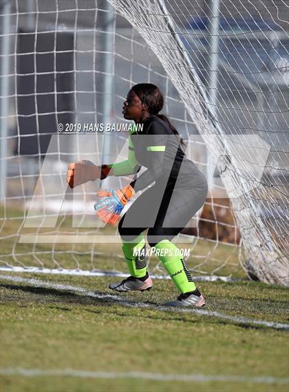 Thumbnail 3 in Virgin Valley vs. South Tahoe (NIAA 3A Semifinal) photogallery.