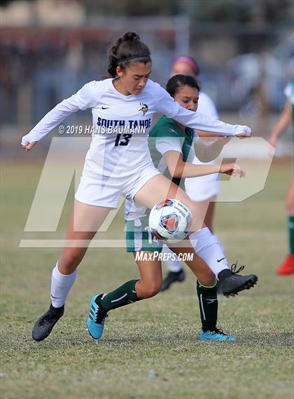 Thumbnail 2 in Virgin Valley vs. South Tahoe (NIAA 3A Semifinal) photogallery.