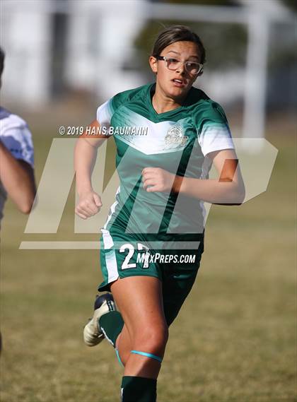 Thumbnail 2 in Virgin Valley vs. South Tahoe (NIAA 3A Semifinal) photogallery.