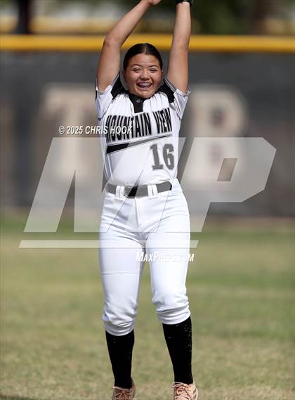 Thumbnail 1 in Canyon del Oro @ Mountain View photogallery.