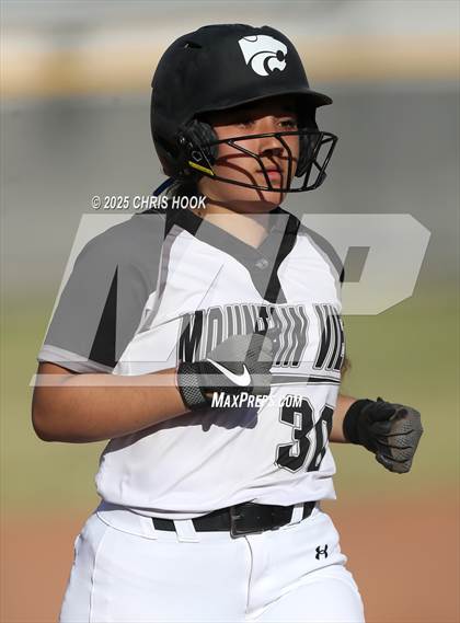 Thumbnail 2 in Canyon del Oro @ Mountain View photogallery.