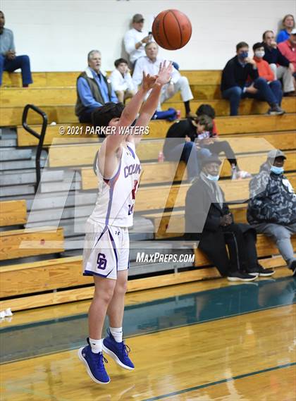 Thumbnail 1 in East Iberville vs Metairie Park Country Day (Country Day Classic) photogallery.