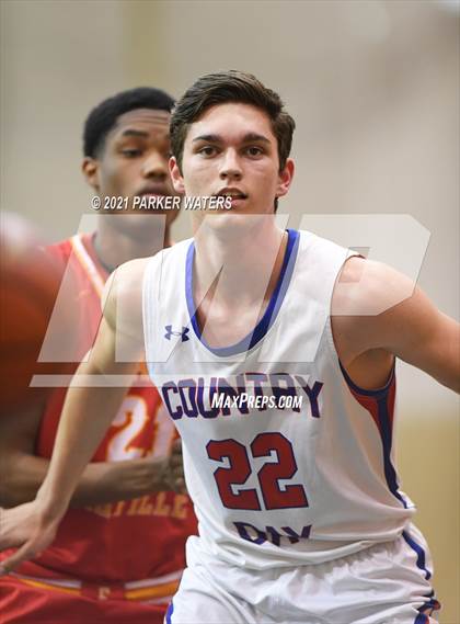 Thumbnail 2 in East Iberville vs Metairie Park Country Day (Country Day Classic) photogallery.