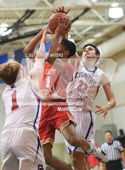Thumbnail 2 in East Iberville vs Metairie Park Country Day (Country Day Classic) photogallery.