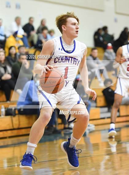 Thumbnail 3 in East Iberville vs Metairie Park Country Day (Country Day Classic) photogallery.