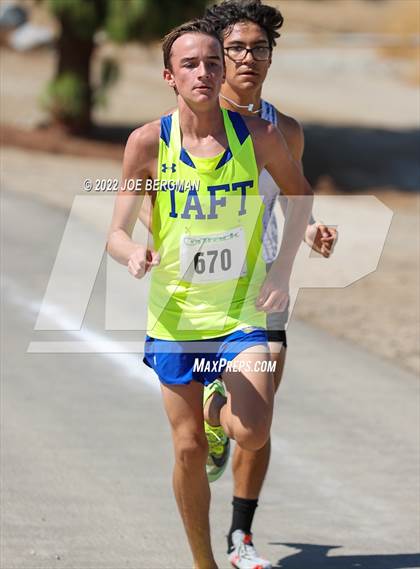 Thumbnail 3 in Bakersfield Invitational (Bakersfield College) photogallery.