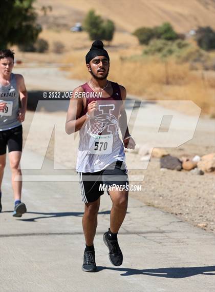 Thumbnail 2 in Bakersfield Invitational (Bakersfield College) photogallery.