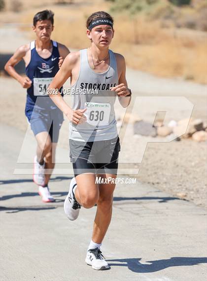 Thumbnail 2 in Bakersfield Invitational (Bakersfield College) photogallery.