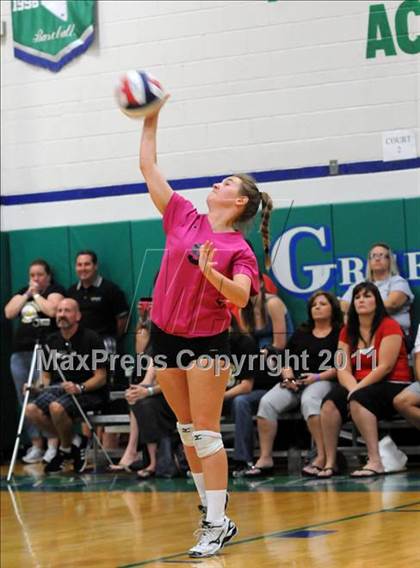 Thumbnail 1 in Lakewood vs. El Dorado (Durango Fall Classic) photogallery.
