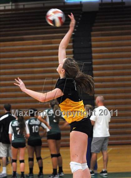 Thumbnail 1 in Lakewood vs. El Dorado (Durango Fall Classic) photogallery.