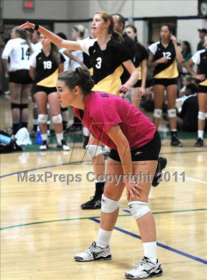 Thumbnail 3 in Lakewood vs. El Dorado (Durango Fall Classic) photogallery.