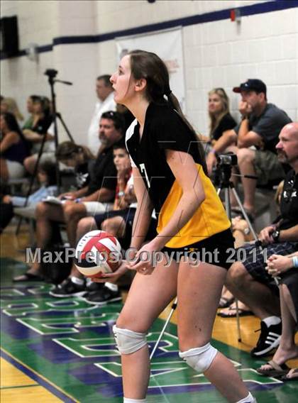 Thumbnail 3 in Lakewood vs. El Dorado (Durango Fall Classic) photogallery.