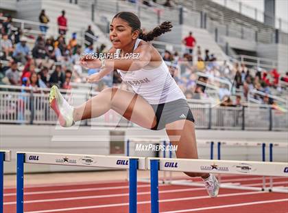 Thumbnail 2 in CCISD Ruben C Jordan Relays (100M Hurdles) photogallery.