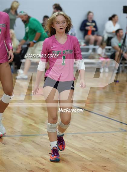 Thumbnail 3 in Leon vs Fort Myers (Nike Tournament of Champions) photogallery.