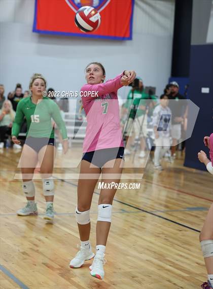 Thumbnail 1 in Leon vs Fort Myers (Nike Tournament of Champions) photogallery.