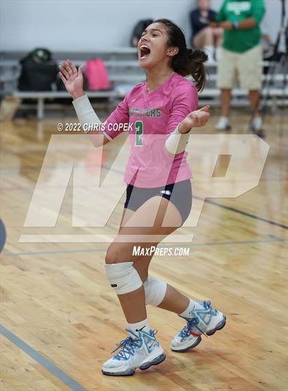 Thumbnail 1 in Leon vs Fort Myers (Nike Tournament of Champions) photogallery.
