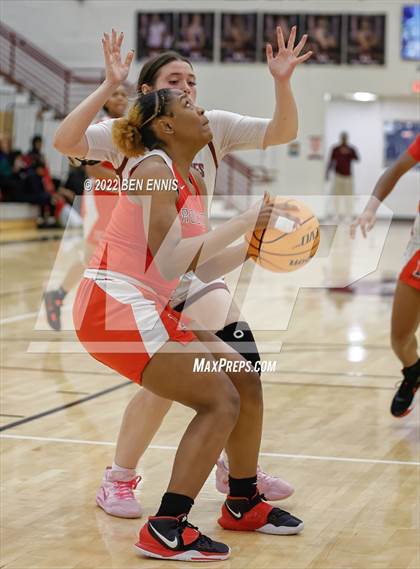 Thumbnail 2 in Union Grove vs Rockdale County ( Thanksgiving Basketball Showcase) photogallery.