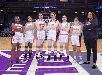 Thumbnail 3 in Valley Christian vs. Sacramento Country Day (@ Golden 1 Center) photogallery.